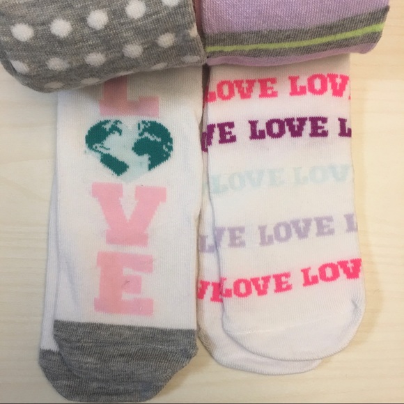 SALE!! NWT Love the Earth Socks, 10 pairs 🌍 - Picture 6 of 7